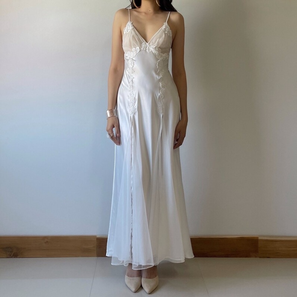 Vintage Victoria’s Secret Satin Floral Slip Dress - Picture 7 of 11